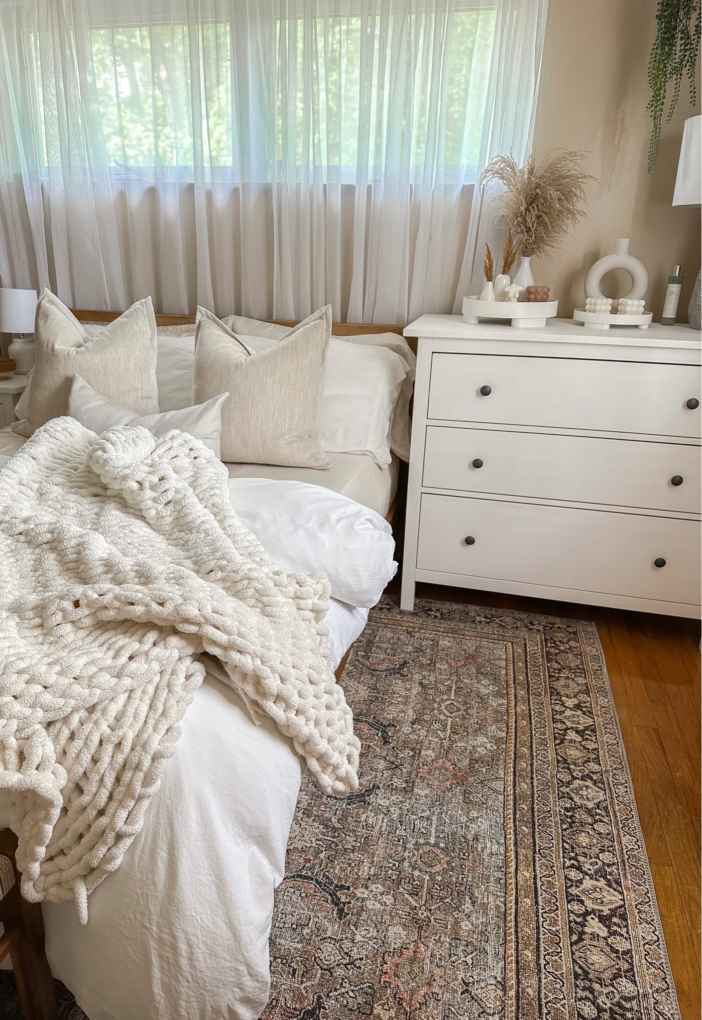 Neutral Bohemian Bedroom


#LTKhome