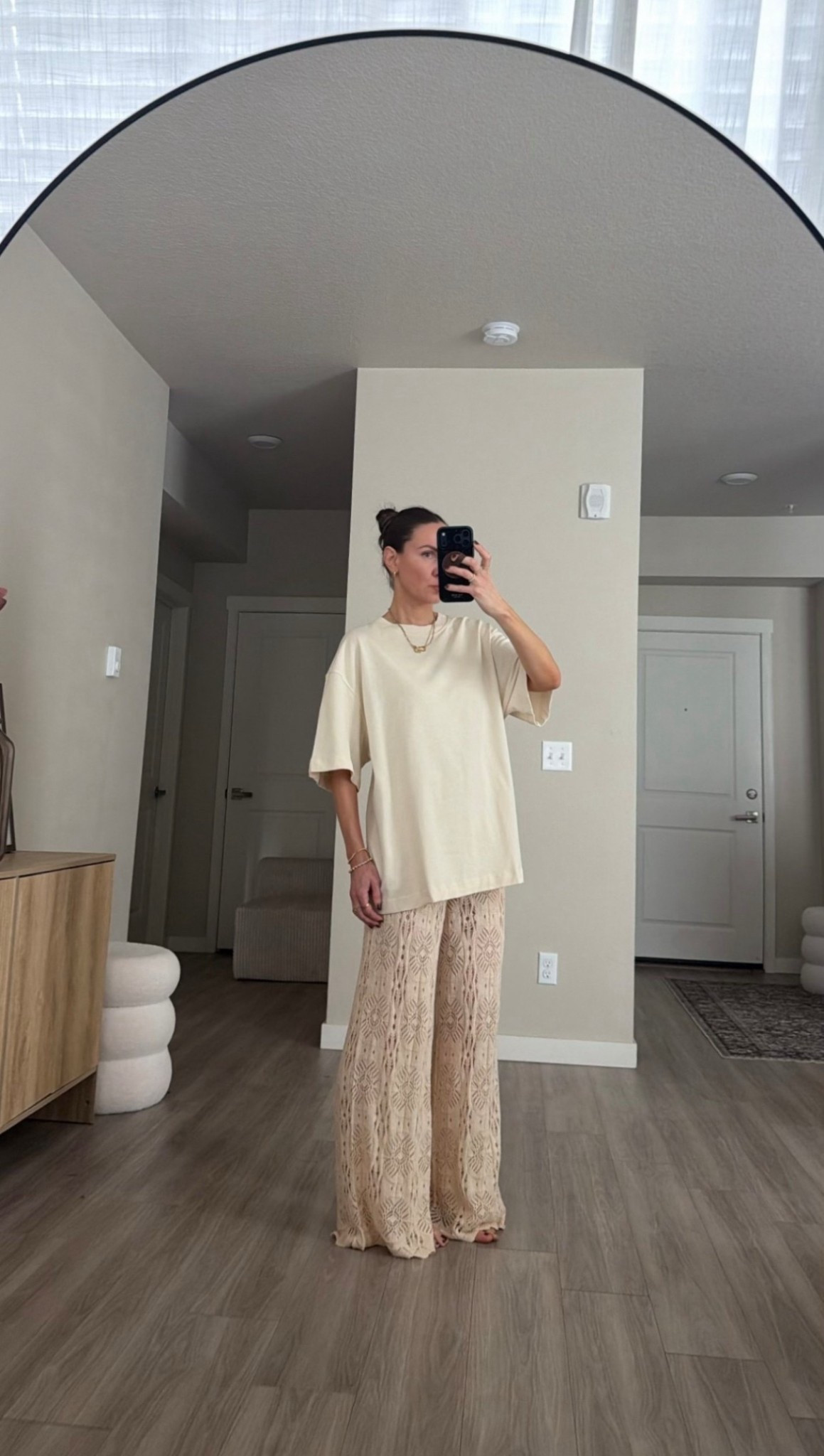 Just shy of 5’7 and wearing small in both 