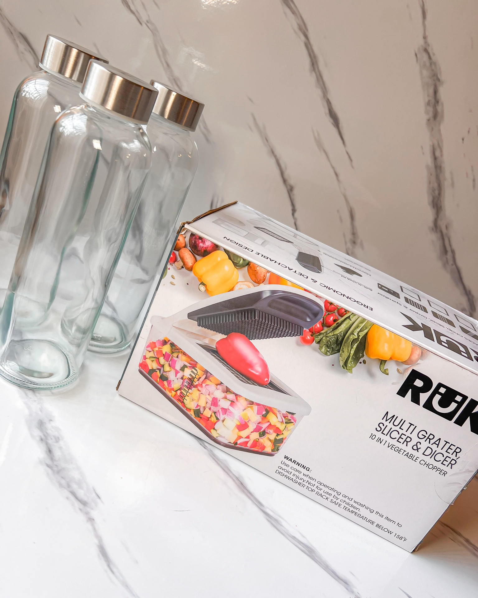 Healthy girl kitchen needs-The viral salad chopper + glass jars for juice prep 🥬🫙🥒🍊

Health & Wellness Essentials
Amazon finds
Must-haves for the home
Kitchen must-haves
#healthygirl #healthygirlhabits #healthykitchen #thatgirl 

#LTKfitness #LTKfindsunder50 #LTKhome