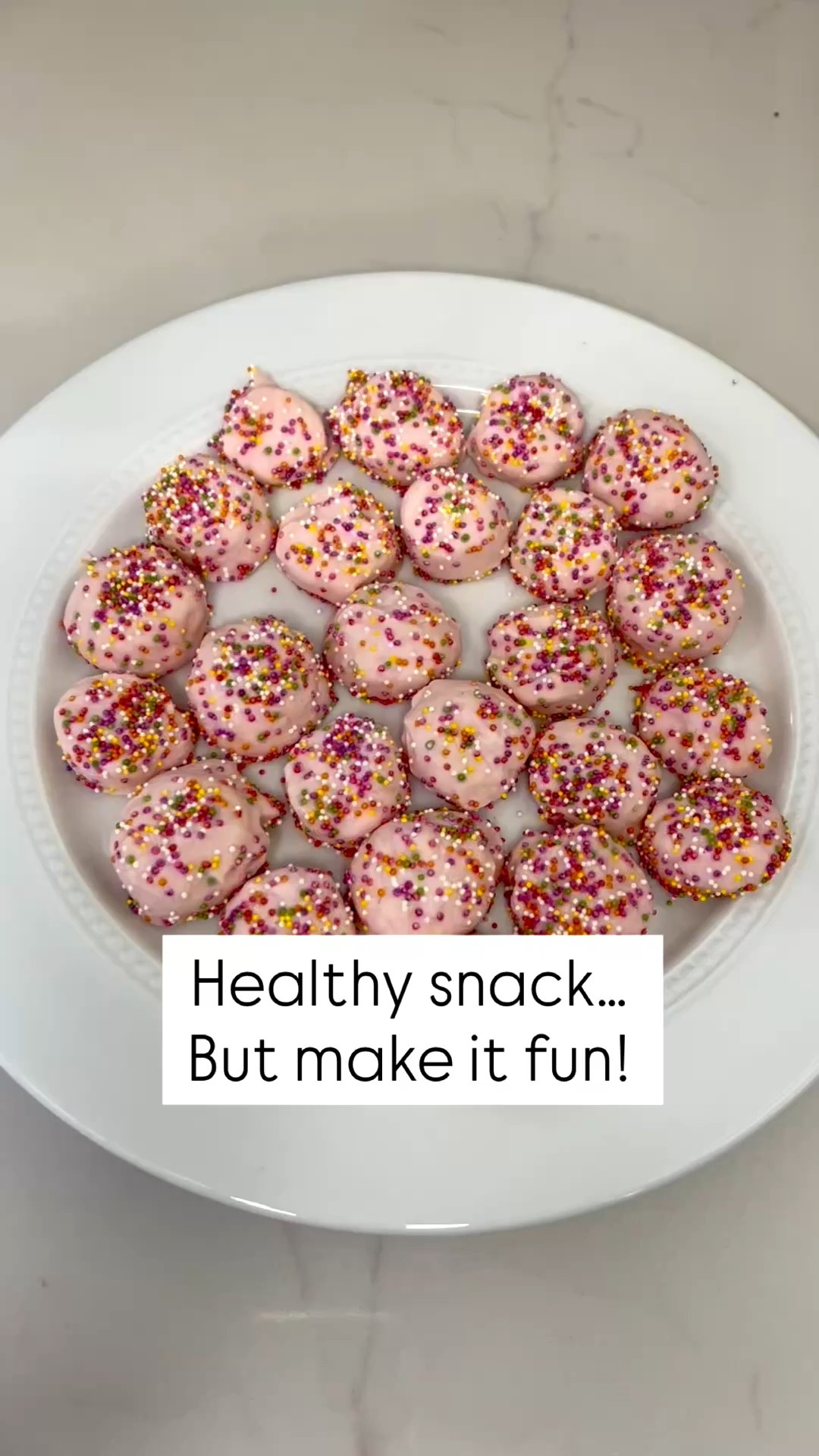 These pink banana yogurt bites are such a fun, simple treat and we all love them! 💕
Colorful snacks can be healthy — sometimes you just have to make them yourself 😉

How to make them:
🍌 Slice bananas into rounds
🥣 Mix 1 cup plain Greek yogurt with 1–2 tbsp pure maple syrup
🎨 Add a few drops of dye-free red food coloring
🍌 Dip banana slices into the yogurt, then place on unbleached parchment paper
✨ Top with dye-free sprinkles
❄️ Freeze 1–2 hours until set

That’s it! Easy, fun, and mom-approved 🙌

#LTKKids #LTKfoodie