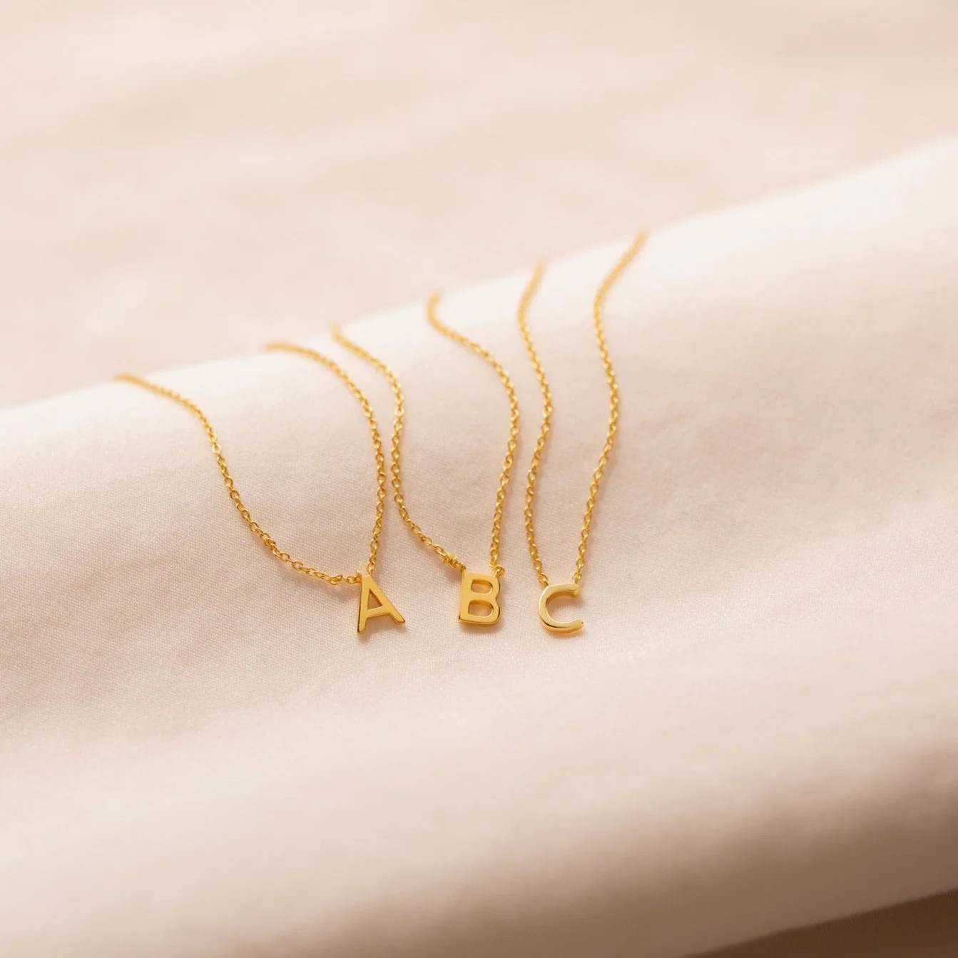 Dainty Initial Letter Necklace | Caitlyn Minimalist | Caitlyn Minimalist