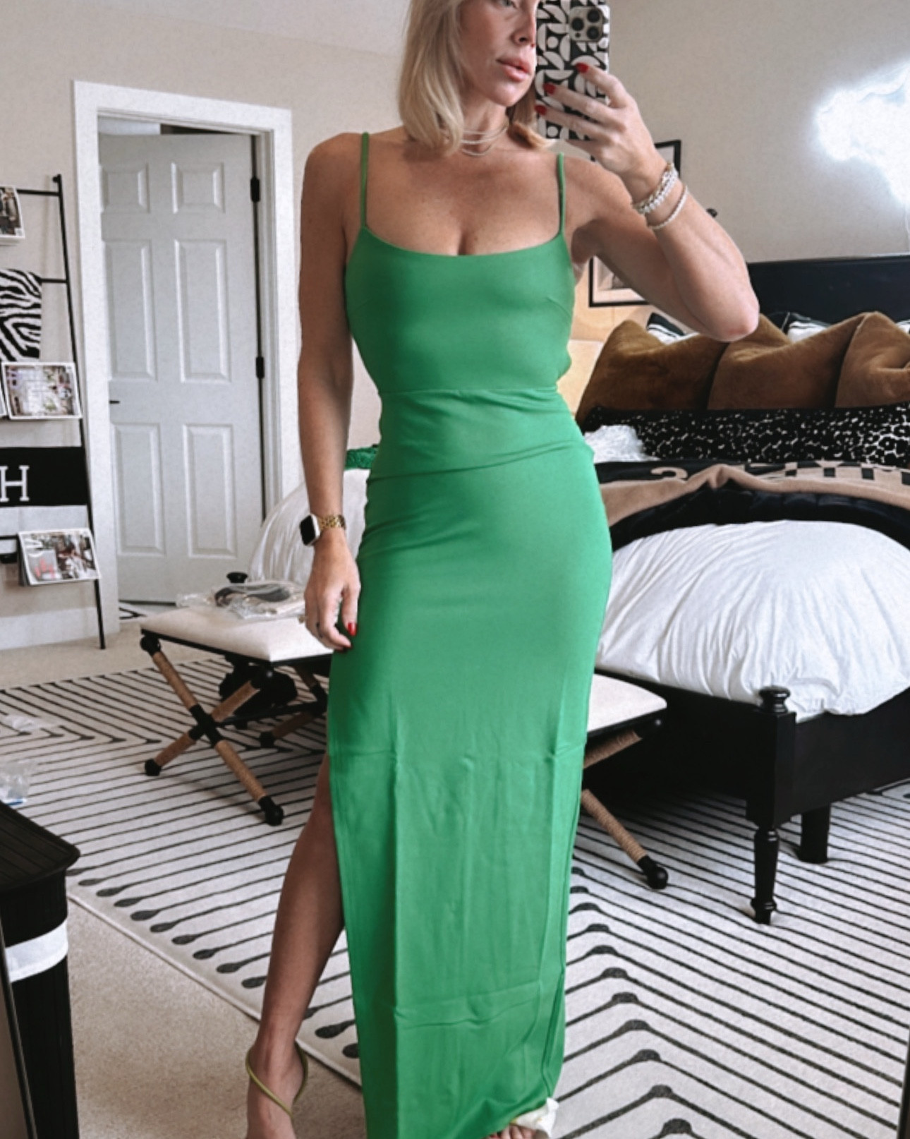 A. 💚. Classic. Affordable, form fitted & a beautiful / sexy back & slit. 🔥 Wearing XS & fits perfectly. 🥂 Runs TTS and length is perfect & I am 5’5”-5’6” & even with 3’ heels it stays off the ground. 

Dramatic, yet elegant and the color is SO GORGEOUS IRL! 😍

Also-WE’RE L💚VING THE PRICE TAG 🏷️ 

Comes in sizes XXS-XL & gives some chest support which this girl NEEDS! 😂😅

Xoxo-your girl for the latest beauty, interior design, & fashion trends,
CeCe 🙏🏖️🔥🏷️⭐️☀️🥂♥️✨💚💕

#LTKWorkWear  
     #LTKMidSize     #LTKVideo    #CorMyerStyle     #LTKMidSize #LTKCyberWeek   

#LTKFindsUnder50 #LTKSeasonal #LTKBeauty #LTKStyleTip #LTKFindsUnder100 #LTKTravel #LTKFitness #LTKOver40 #LTKParties #LTKU #LTKSaleAlert #LTKBump #LTKActive #LTKShoeCrush #LTKBump #LTKFamily #LTKPlusSize #LTKHoliday #LTKGiftGuide #LTKItBag #LTKHome #LTKWatchNow #LTKTravel #LTKParties #LTKWedding