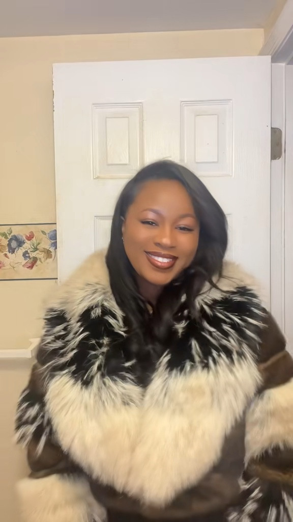The Portia Cropped Fur Jacket is back in stock!😍🙌🏽🥰🔥

#LTKFallSale #LTKStyleTip

#LTKSeasonal