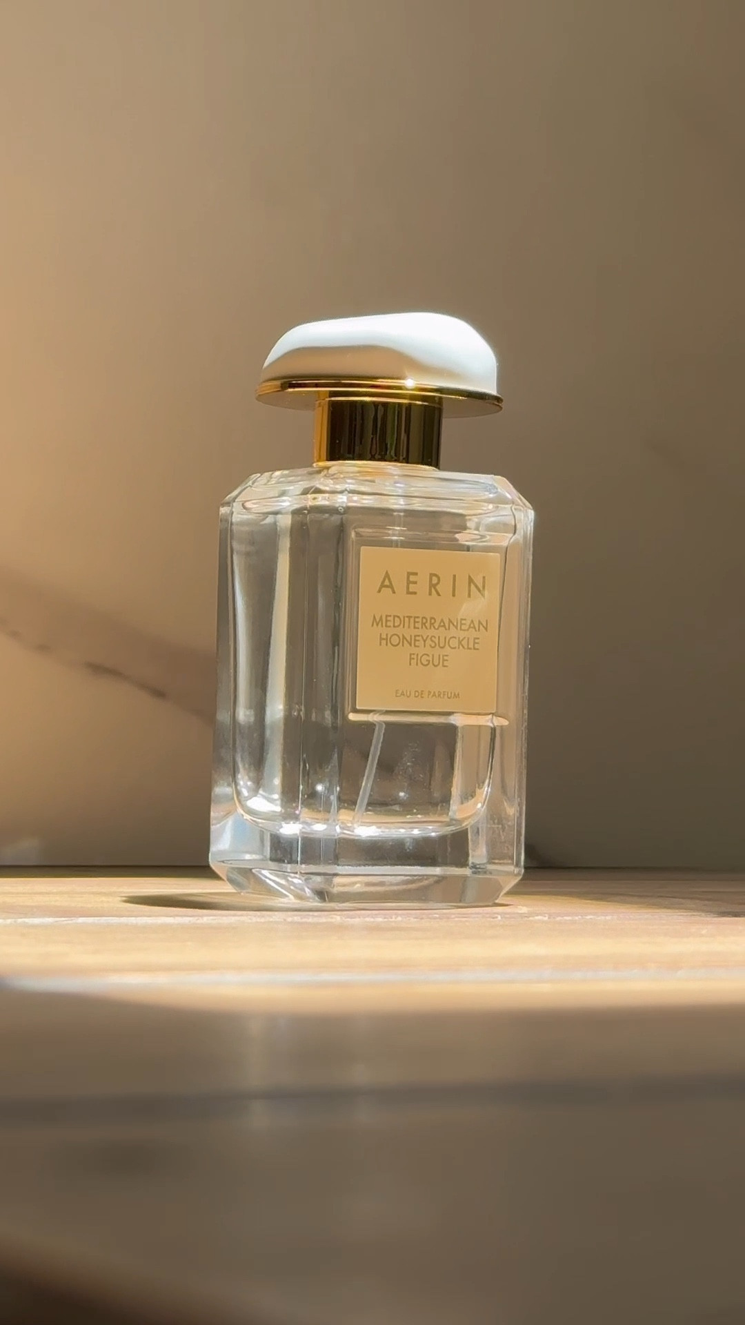 Mediterranean Honeysuckle Figue is the kind of fragrance you remember long after it fades. Soft, airy, clean, a little sweet, and completely effortless in the way only AERIN can be.

With notes of bergamot, fig, honeysuckle, and musk —
this scent smells like a Summertime
Daydream.✨

#LTKSeasonal #LTKBeauty #LTKStyleTip