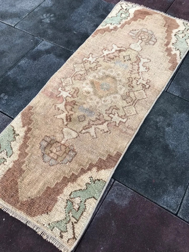 3 ft 5 in x 1 ft 3 in ( 106 x 41 cm ) pastel  rug pastel Qushak vintage rug Decorative Rug Vintag... | Etsy (US)