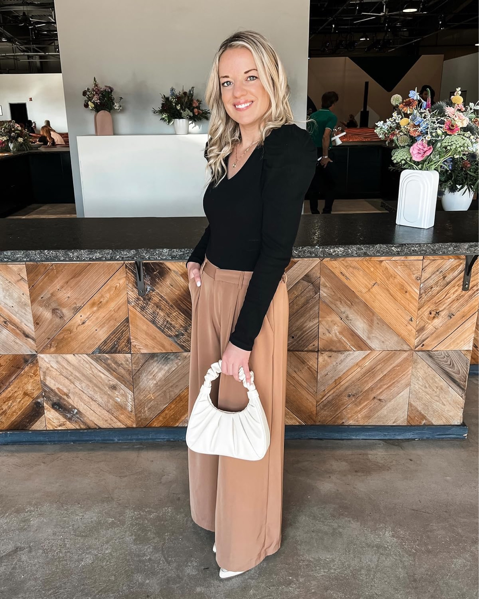 I love this cute yet casual outfit that is great for transitioning to winter!

winter transition, casual layers, versatile outfit, cozy essentials, seasonal fashion, effortless style, chic and comfy, layering goals, wardrobe updates, cold-weather ready

#LTKSeasonal #LTKU #LTKStyleTip