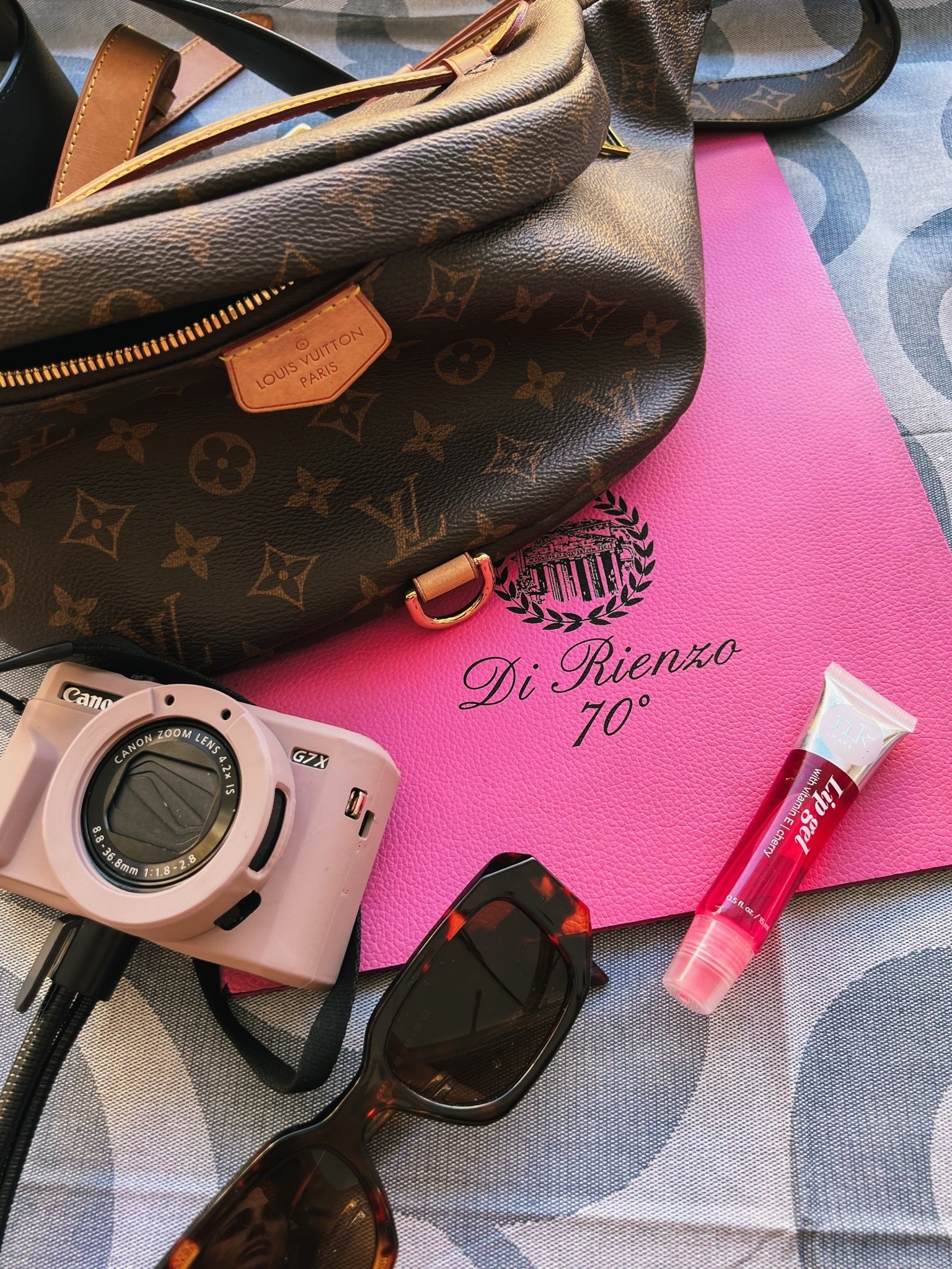 my favorite canon camera is BACK IN STOCK!!! this is truly an investment but it has come everywhere with me for YEARS, takes the best photos, and is so worth it🔥 run while it’s in stock! 

#LTKTravel #LTKootd #LTKvlog