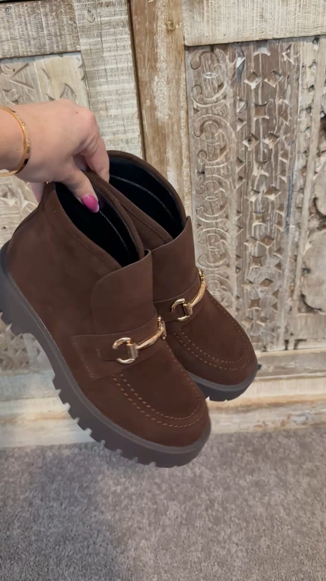 Brown suede boots on Amazon! 
Gucci Dupe
Steve Madden dupe 


#LTKstorytime #LTKootd #LTKmomlife