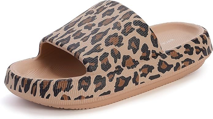 BRONAX Women's Comfy Cushioned Thick Sole Slippers | Amazon (US)