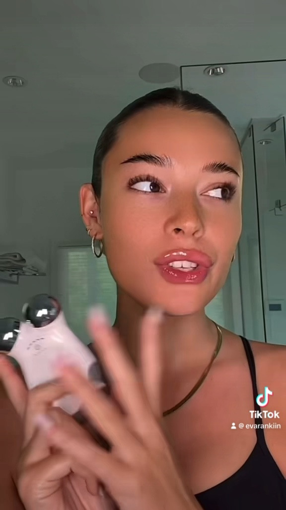 such a good gift!!!!

#LTKVideo #LTKGiftGuide #LTKbeauty