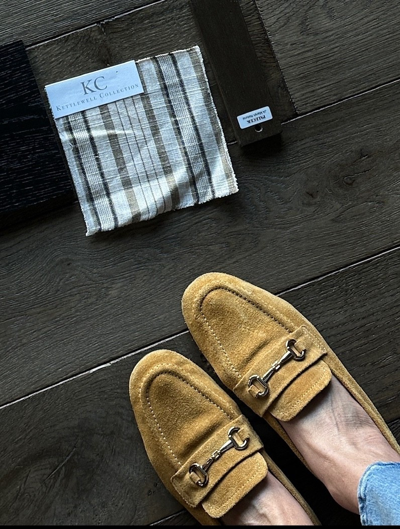 These Mango suede loafers (sadly now sold out) have been on repeat all month. I think it’s an outfit staple and makes me feel more polished. It’s such a good shoe for any occasion, so here’s a few others that I love!

#LTKSeasonal #LTKStyleTip #LTKShoeCrush