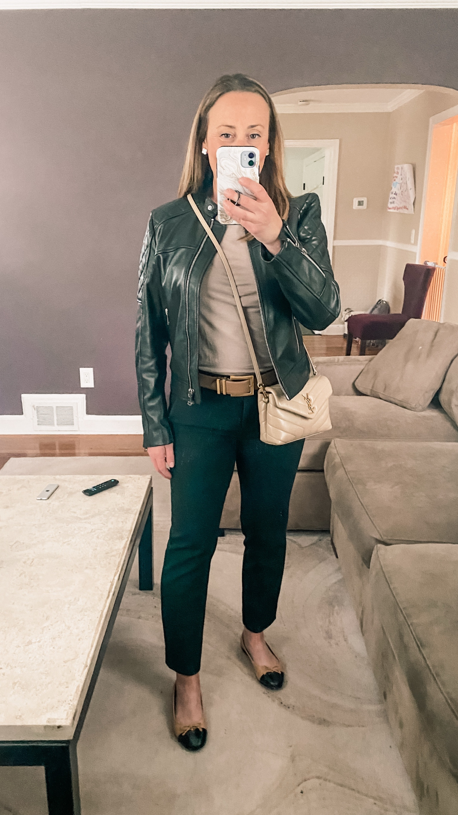 Black and tan look. Work wear. Work outfit. Winter outfit. Date night look  

#LTKSeasonal #LTKFindsUnder100 #LTKWorkwear