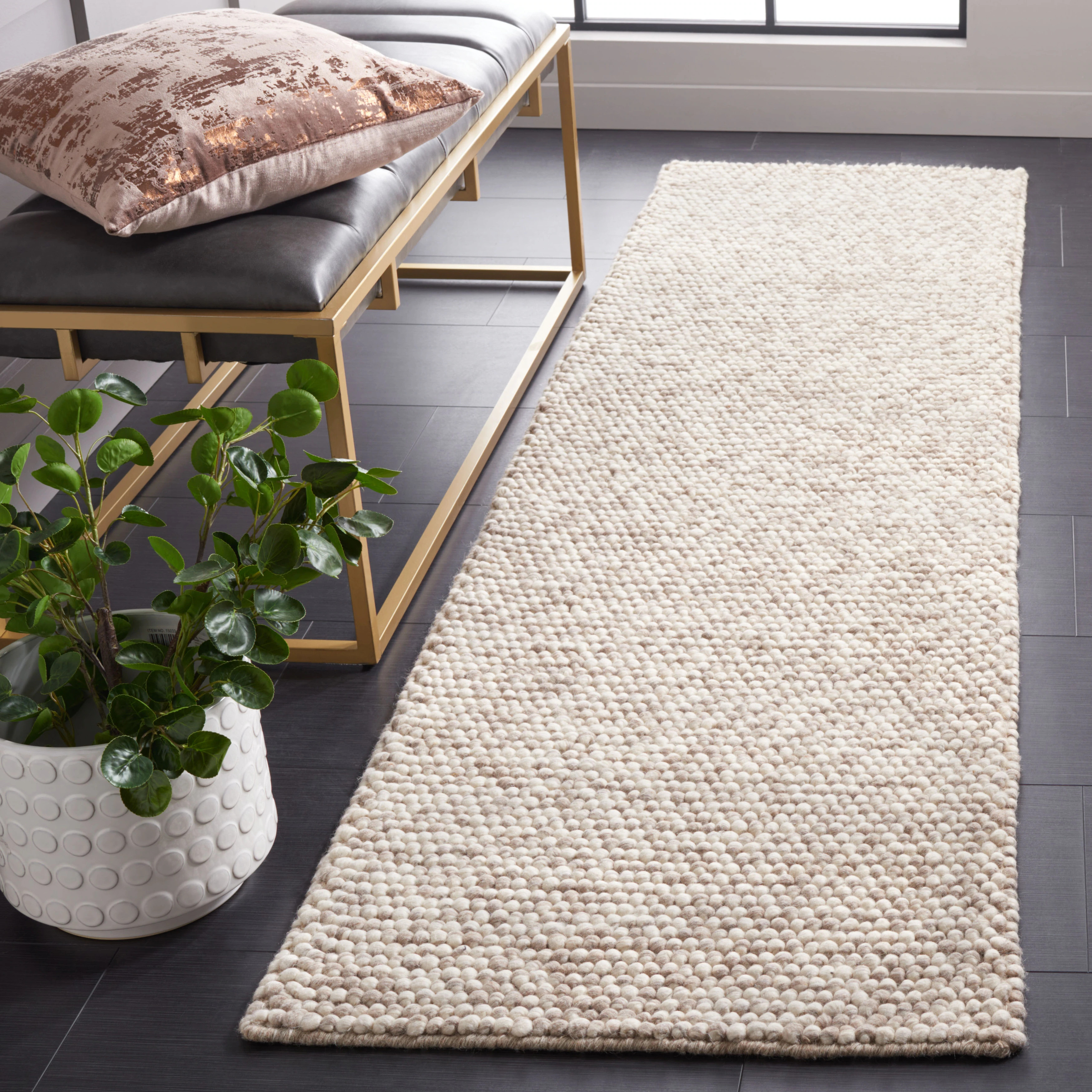 SAFAVIEH Handmade Natura Gonnie Wool Rug - 2' x 6' Runner - Beige | Overstock