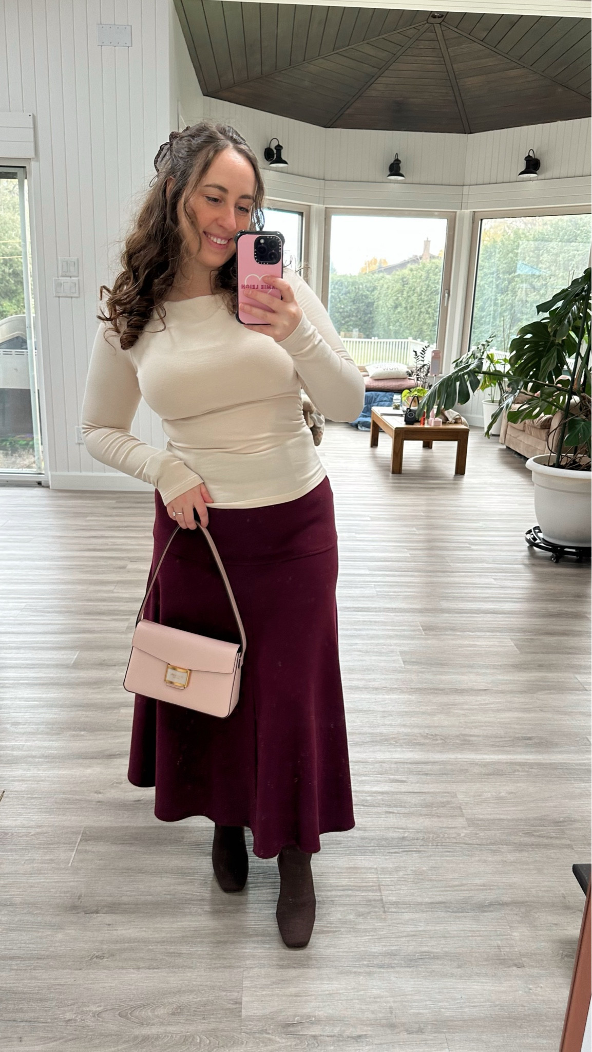 I absolutely love this skirt - I wear it nonstop in the colder months! It is thick enough to still be warm but SO cute! 

#LTKootd #LTKPetite #LTKHoliday