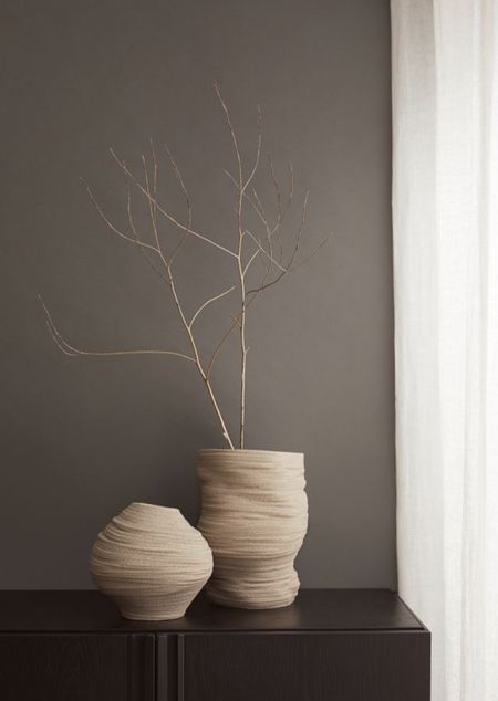 H&M home decor, vase, pottery, modern organic

#LTKfindsunder100 #LTKhome