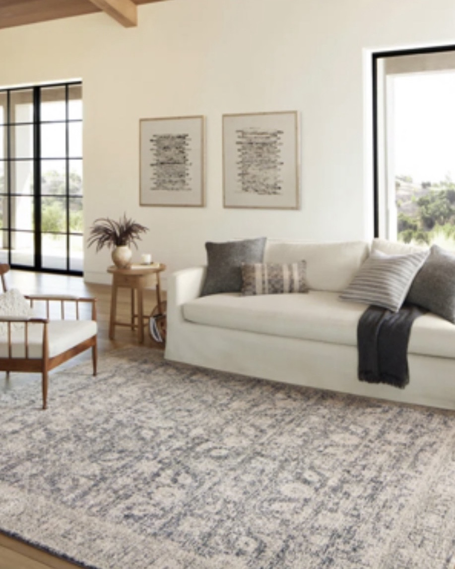 Amber Lewis x loloi charcoal/beige area rug

We love this rug and it comes in many colors.

This rug is beige and gray and perfect for a living room or under a dining room table.



#LTKU #LTKFamily #LTKHome