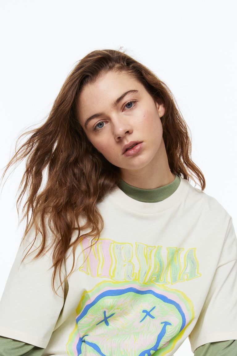 Oversized T-Shirt mit Print | H&M (DE, AT, CH, DK, NL, NO, FI)