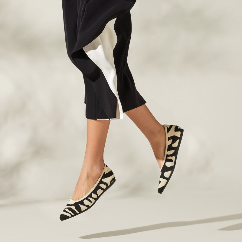 Pointed-Toe Ballet Flats (Aria 5°) | VIVAIA