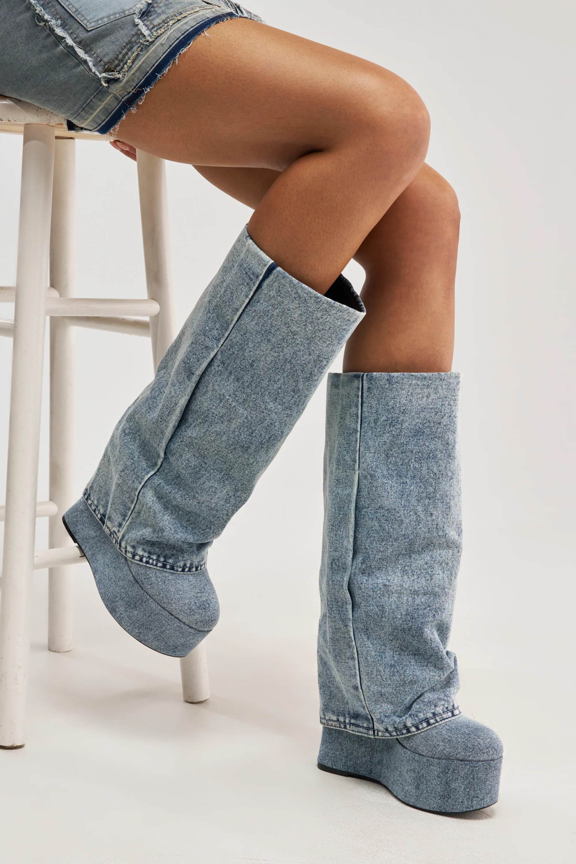 Blue Denim Flatform Knee High Boot | AKIRA | AKIRA