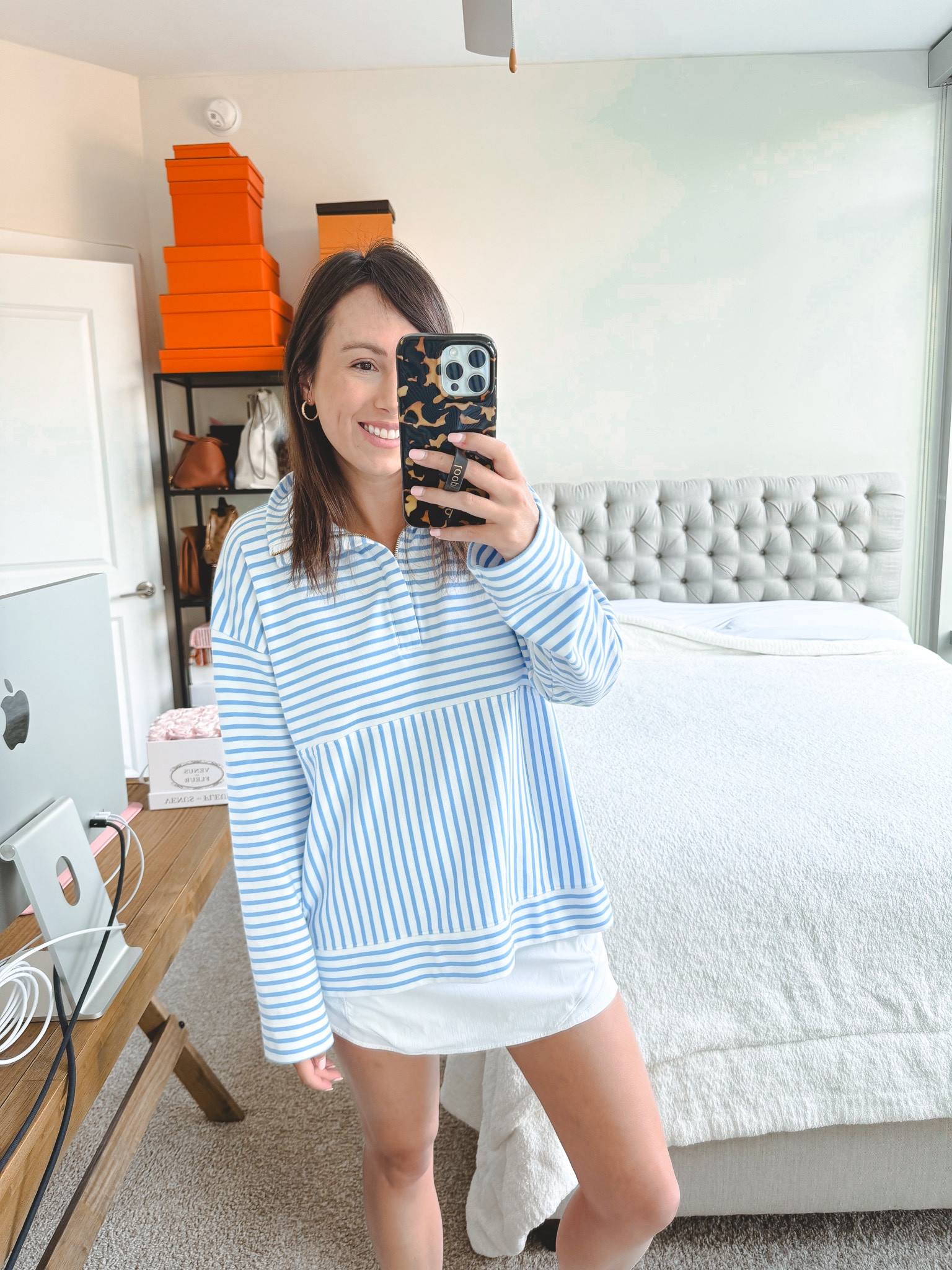 Alice walk half zip pullover sweatshirt in size small   



#LTKFindsUnder100 #LTKStyleTip #LTKSeasonal