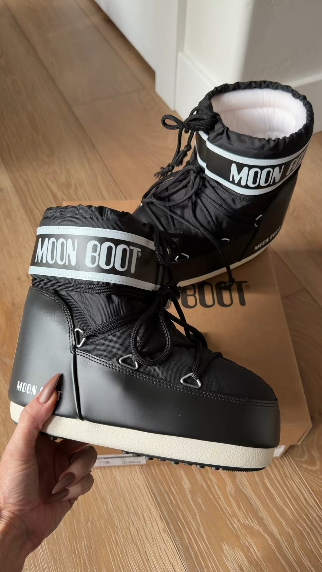The shorter version of the moon boots are soooo fun! They are the cutest style! 
Runs true to size
Ready for the snow
Snow boots, winter style fashion 


#LTKSeasonal #LTKTravel #LTKOver40