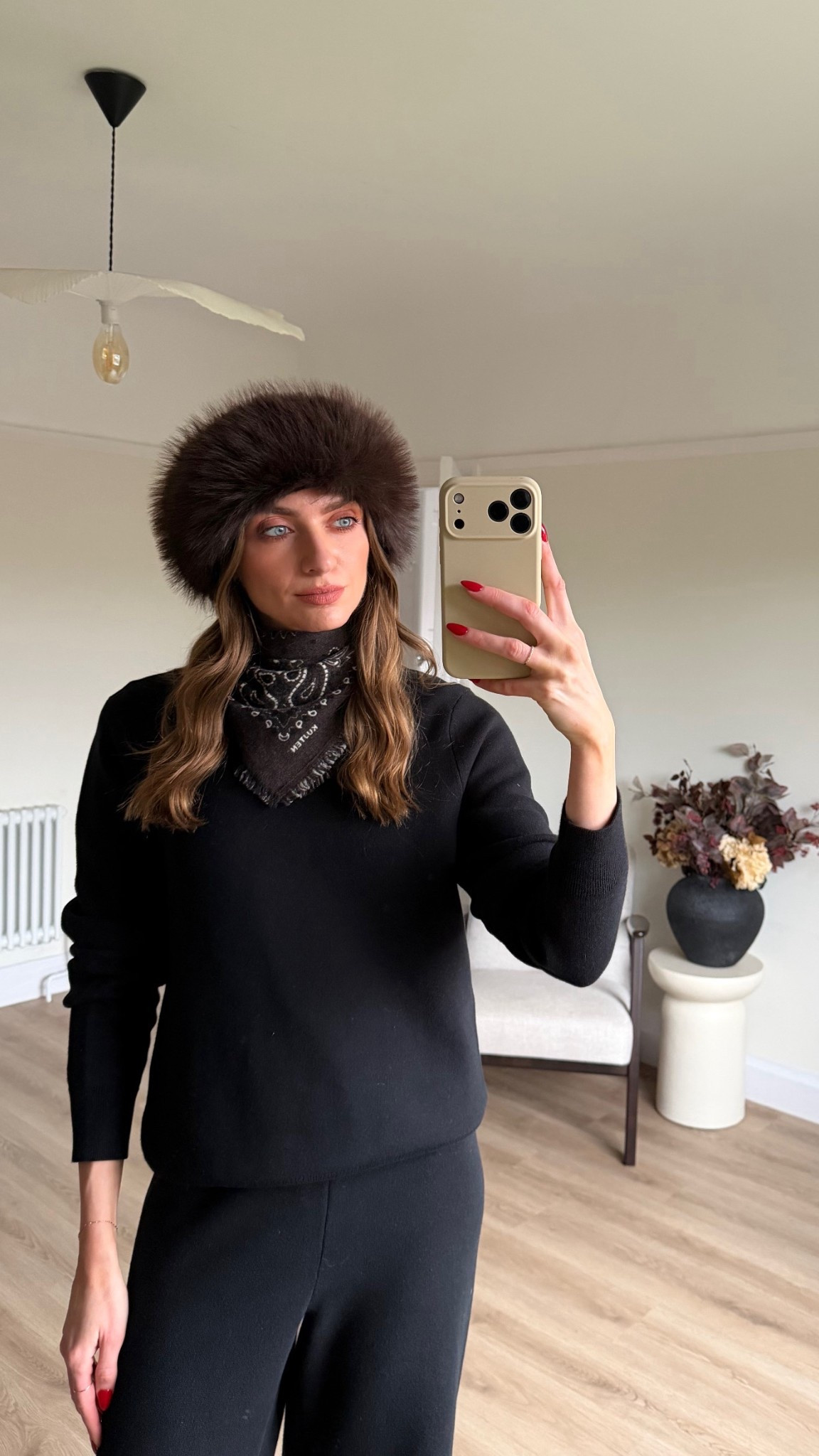 Brown faux fur beanie from Zara
kujten cashmere scarf, small size
Uniqlo black jumper/swesrshirt, I wear the small 

#LTKwinter #LTKuk #LTKfestive