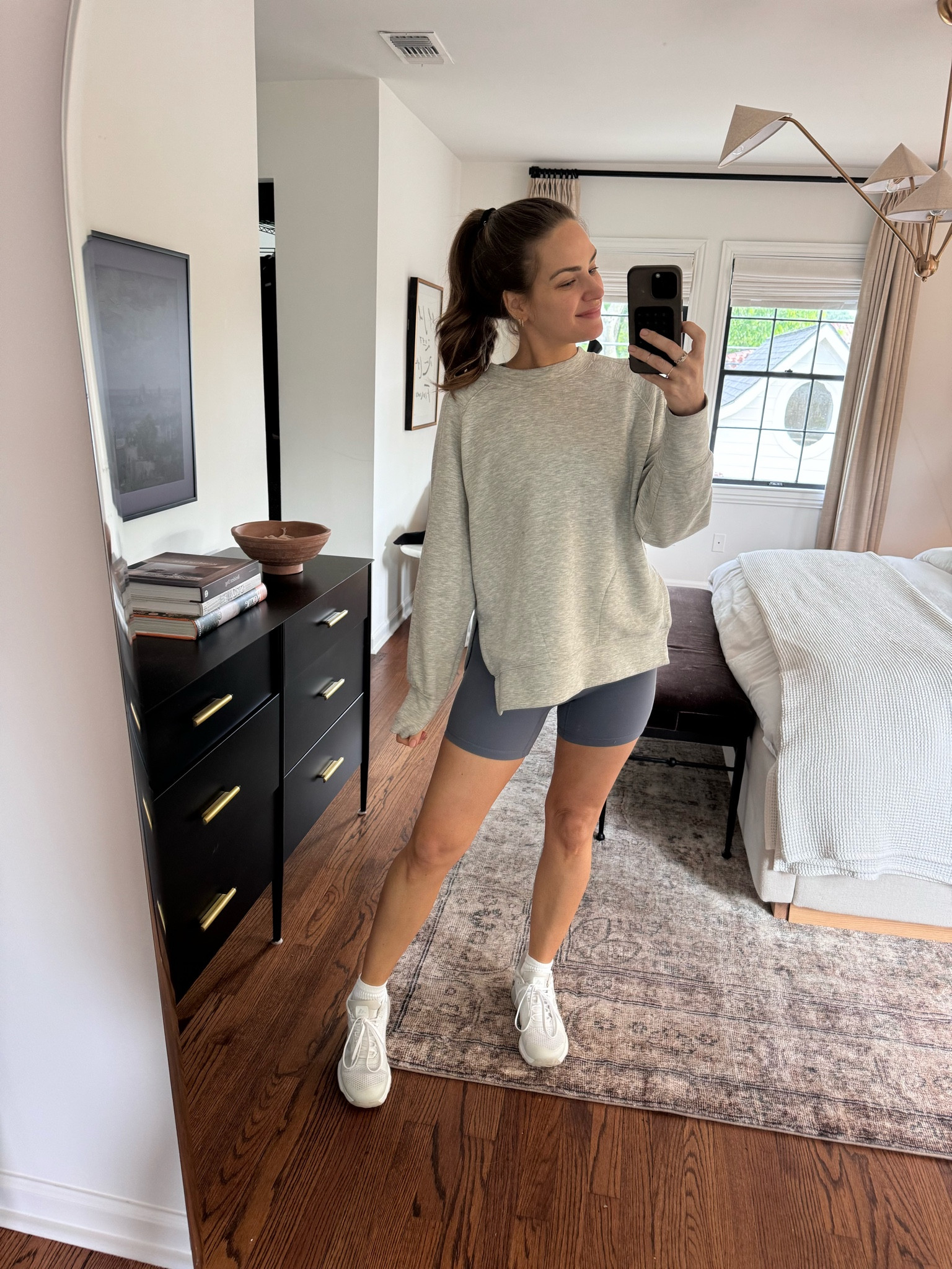 workout OOTD// wearing size small in this super comfortable set. Wearing size small in everything!

#LTKActive #LTKfitness #LTKbump