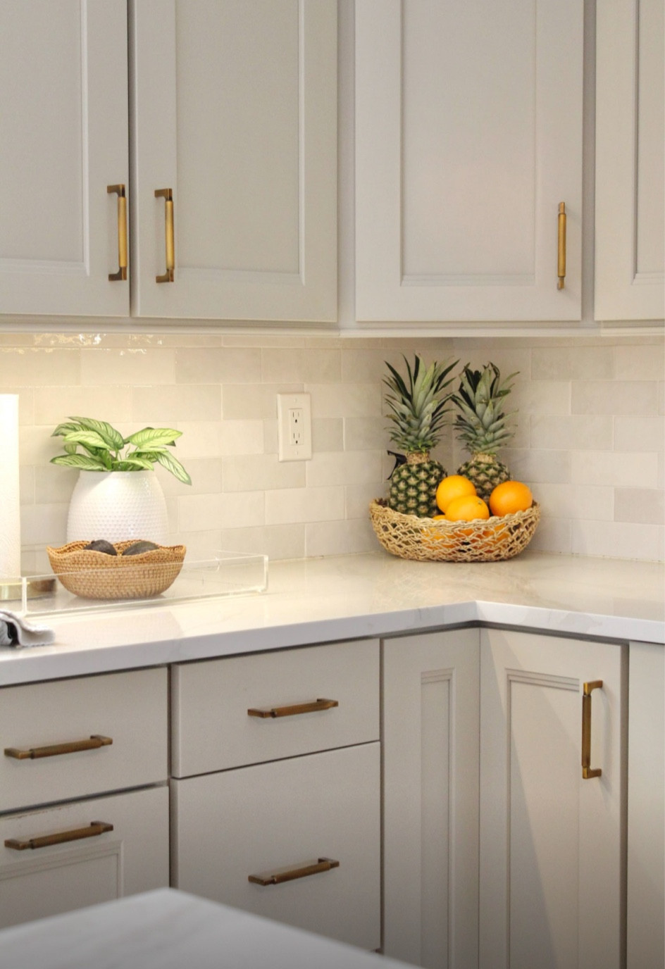 Summer kitchen decor 
Summer decorating
Coastal home decor 
Subway tile 
Brass handles
Cabinet pulls 
Scalloped wicker basket 
Fruit bowl 
Amazon home 

#LTKfindsunder50 #LTKsalealert #LTKhome