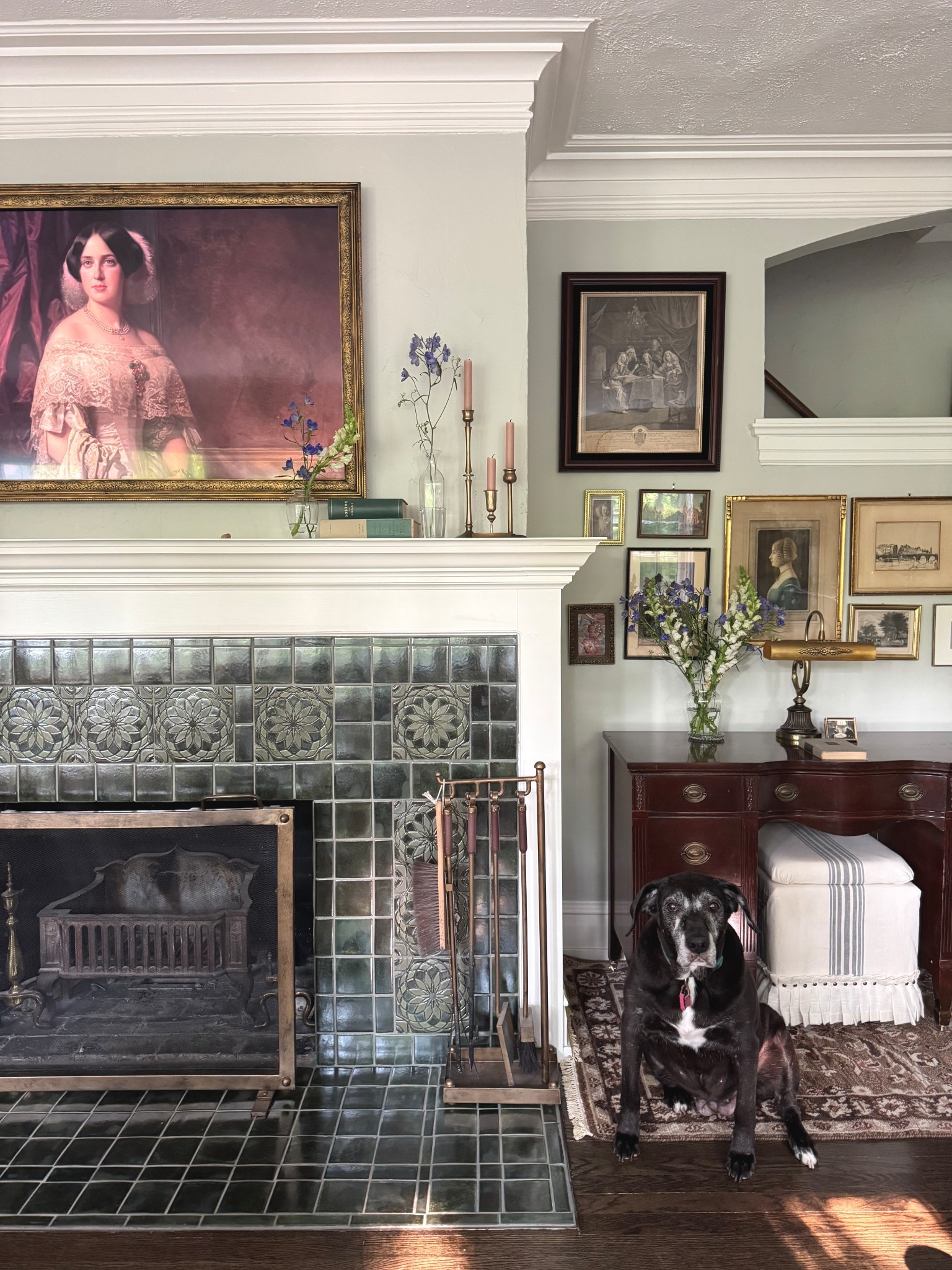 The most beautiful fireplace would not be complete without the perfect accessories ✨ I pulled together the pieces from ours and others that I love 🤎