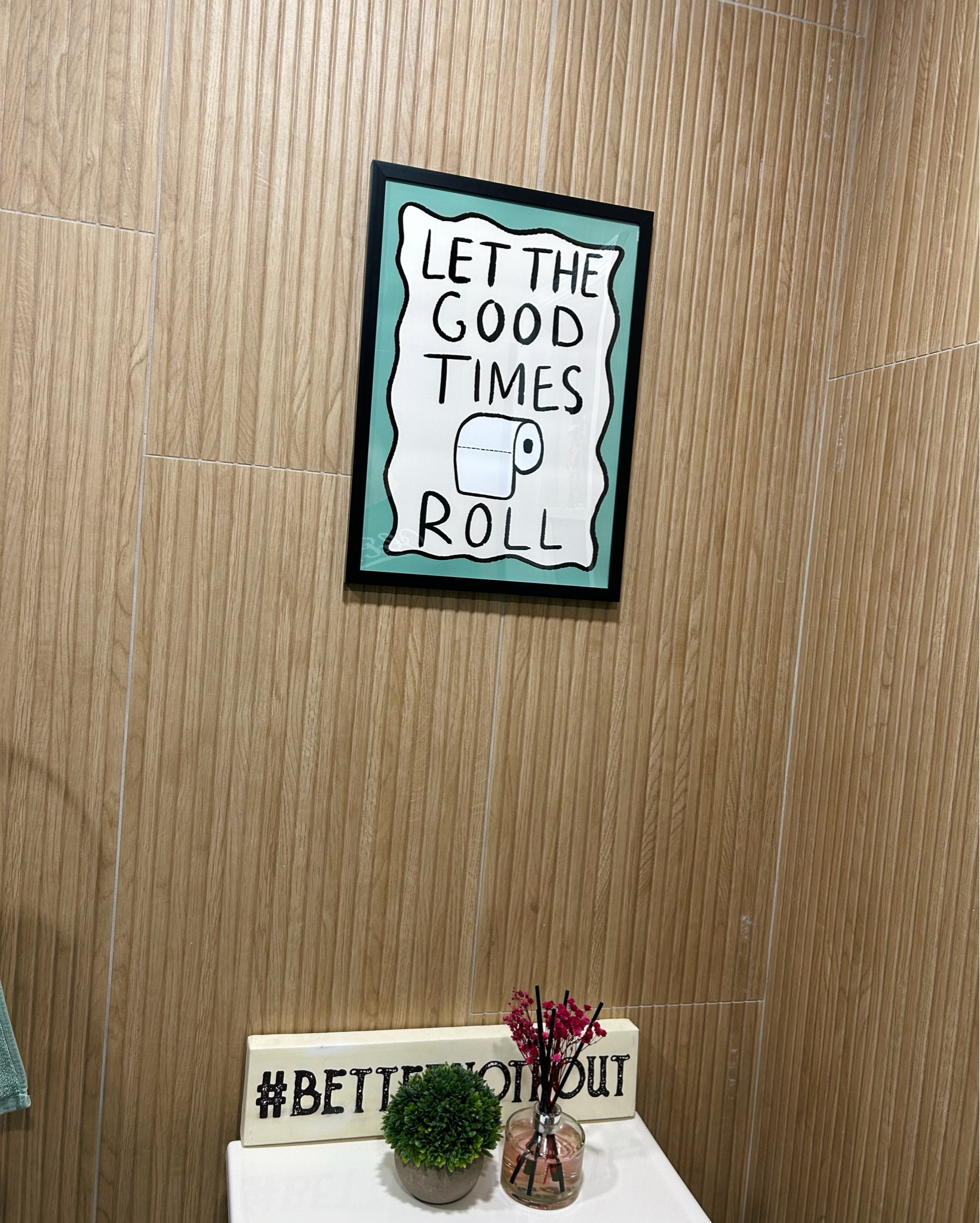 Cute bathroom decor!! 

#LTKHome #LTKFindsUnder50 #LTKStyleTip
