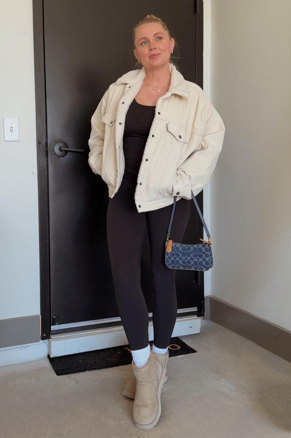 Comfy FL winter fit ❄️🌞

#LTKSaleAlert #LTKSeasonal #LTKActive
