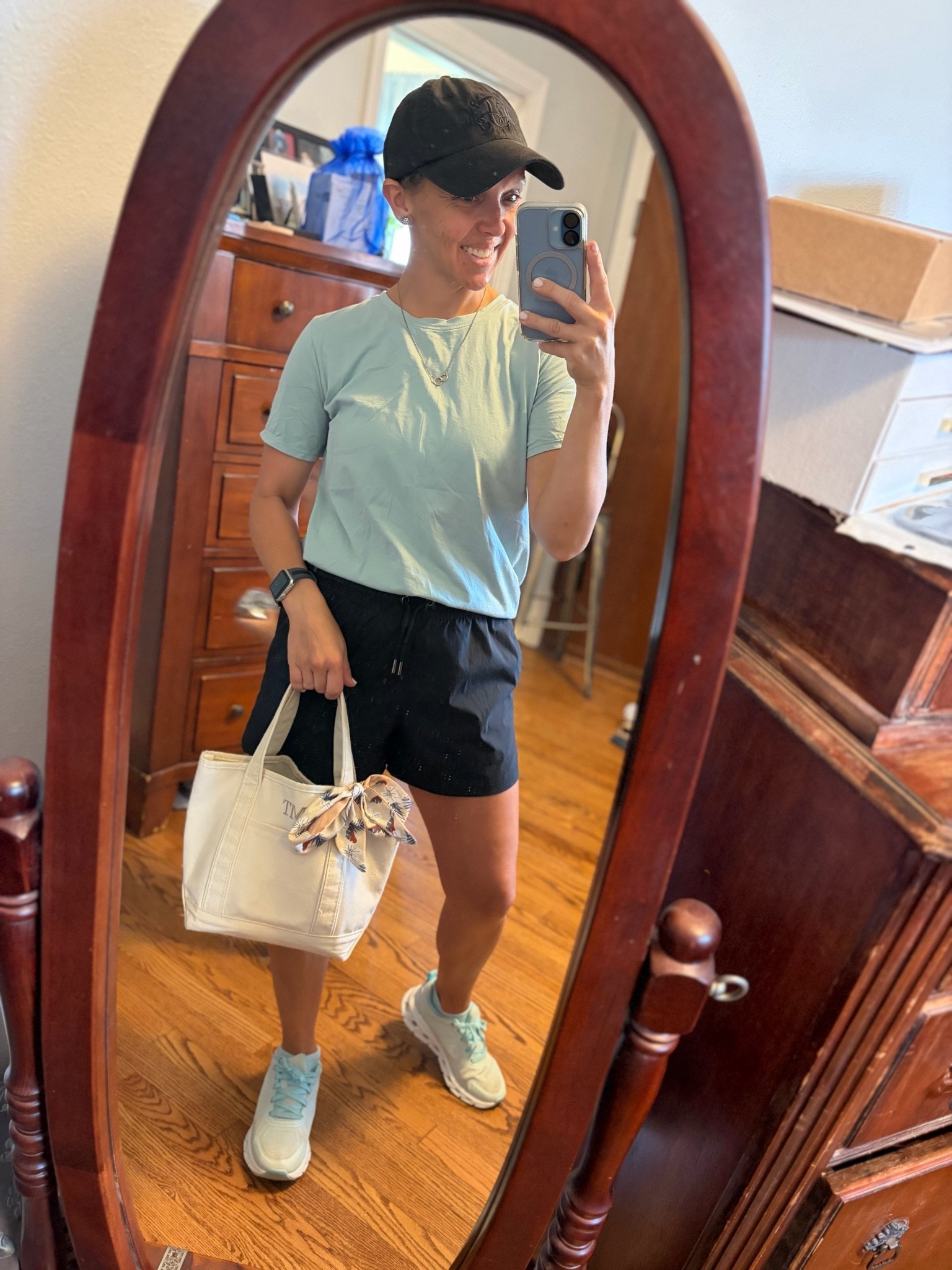 OOTD  for a target run with the kids. My tee and shoes are both nice dupes and even better prices. 


#LTKOver40 #LTKActive #designerdupe #lookalike #favetee #tshirt #tennisshoes #under25 #budgetfriendly #casualtee #thegympeople #boattote #miniboattote

#LTKdayinmylife #LTKootd #LTKU

#LTKvlog #LTKstorytime #LTKmomlife