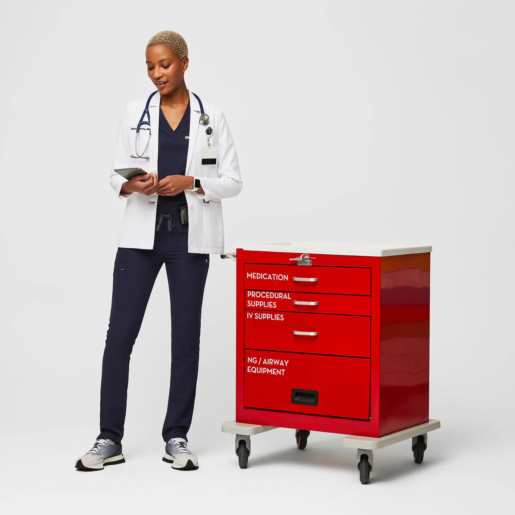 Bellevue Short Lab Coat | FIGS