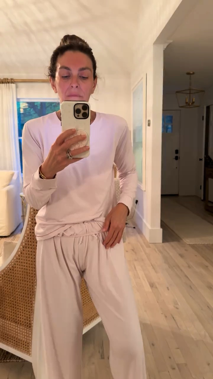 The softest summer pajamas #LTKssummer #LTKssummerstyle #LTKsummerfashion #LTKstyle #LTKmomstyle
#LTKeverydaystyle #LTKcasualstyle #LTKworkwear #LTKunder50 #LTKunder100
#LTKtravelstyle #LTKcapsulewardrobe #LTKcozystyle #LTKsummeroutfits #LTKootd
#LTKboots #LTKaccessories #LTKlayering  #LTKchicstyle

#LTKgrwm #LTKootd #LTKdayinmylife
