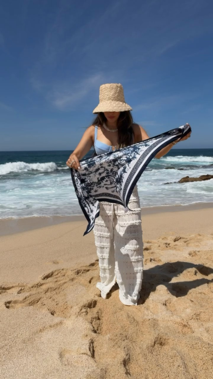Sun-Kissed Style 🏖️ Shop my resort-ready looks!

#LTKtravel #LTKstyletip #resortwear #vacationstyle #styleinspo #fashionfinds #ltkit

#LTKdayinmylife #LTKmomlife #LTKstorytime