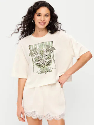Crew-Neck Oversized Crop Graphic T-Shirt | Old Navy (US)