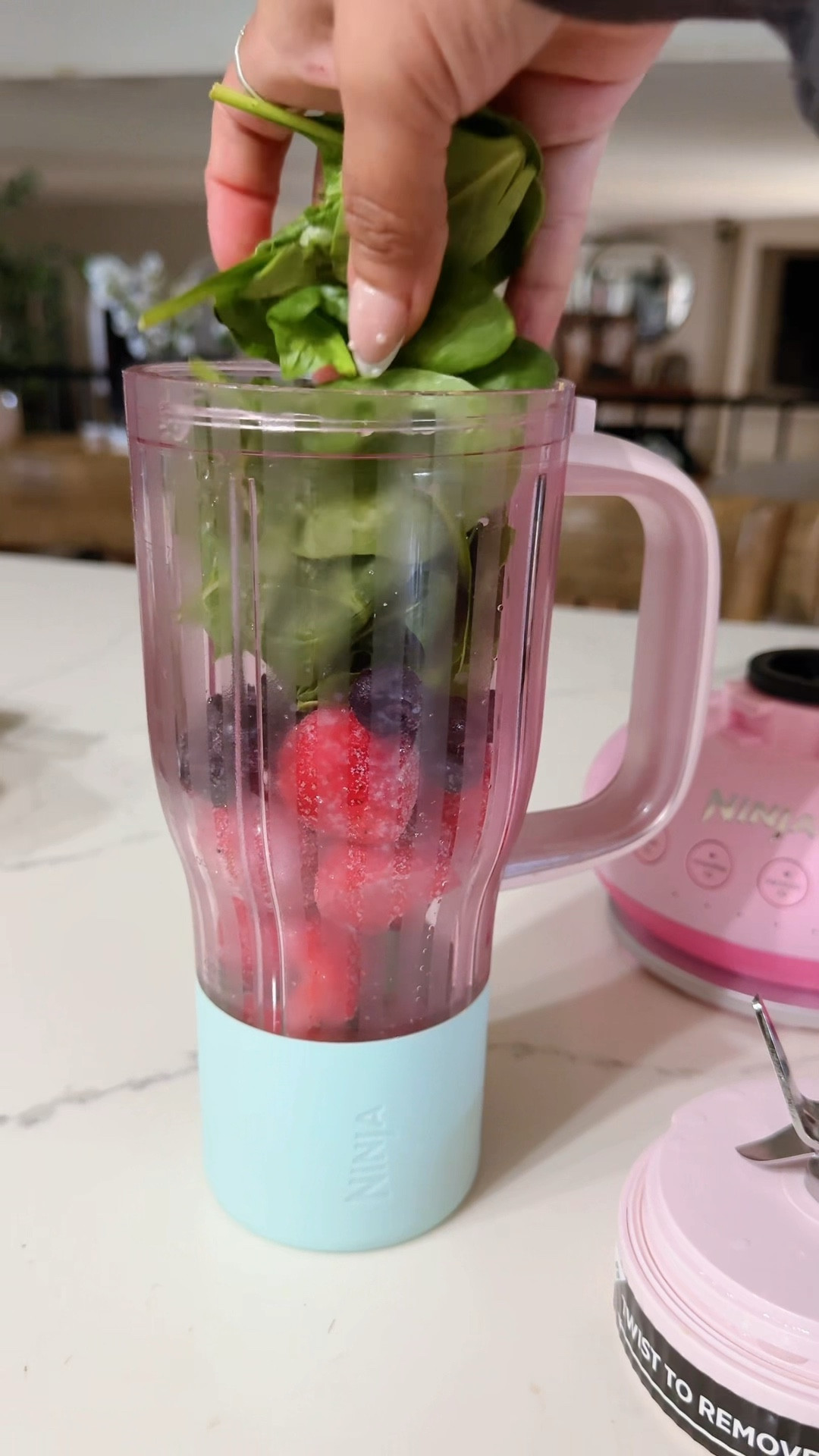 Less mess, less dishes YES please 🍓

#LTKfitnessgoals #LTKfoodie #LTKHome