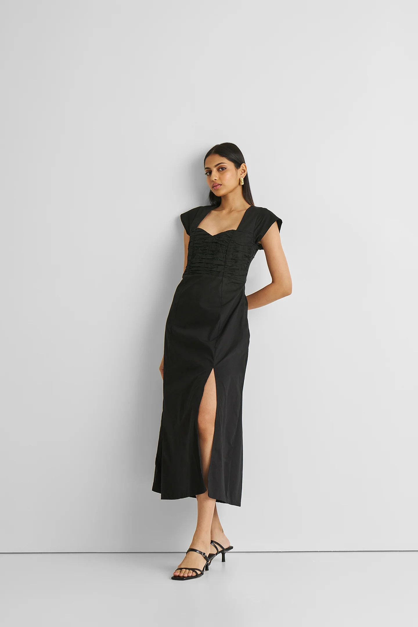 Ruched Dress with Front Slit in Black | Reistor