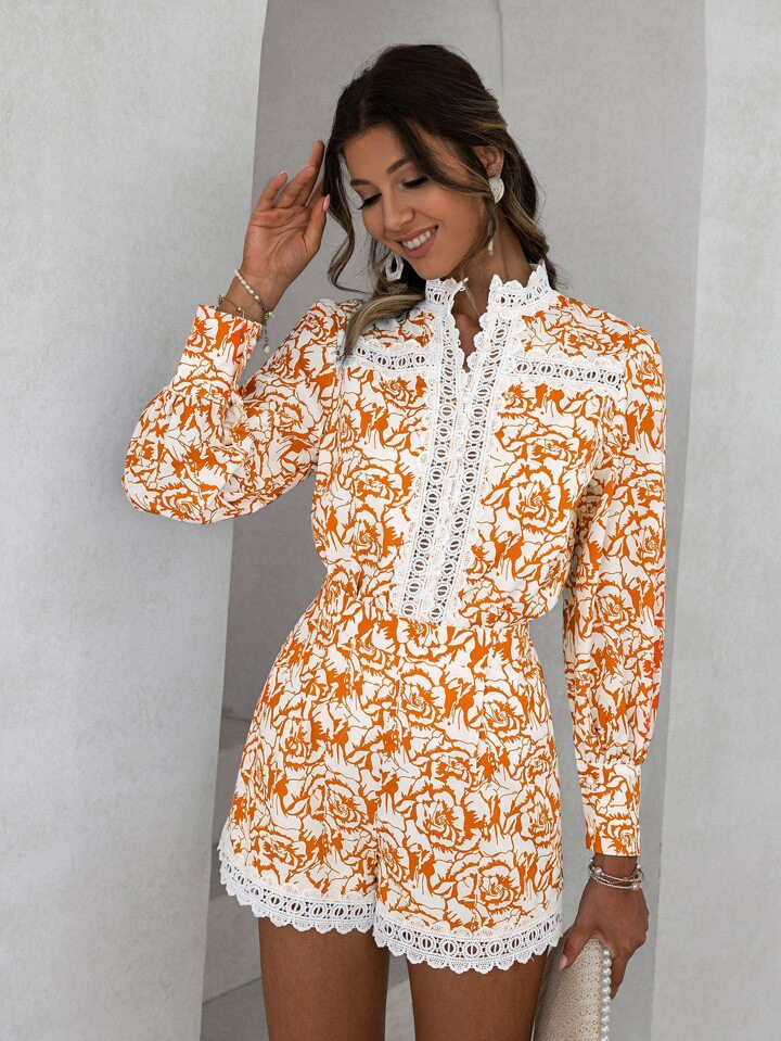 Simplee Floral Print Guipure Lace Insert Blouse & Shorts | SHEIN