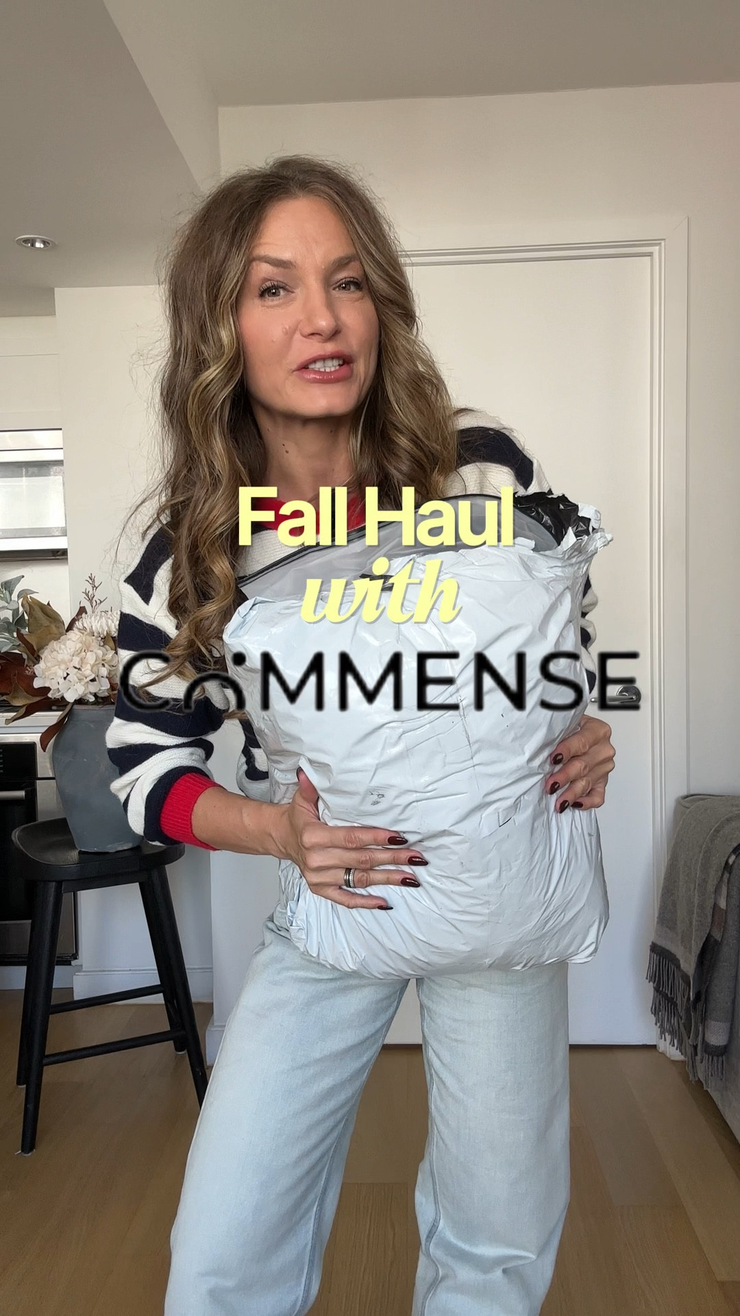 How to look effortlessly chic this fall without spending $$$ 

All details⬇️

📝 Fit notes:

✨ I’m 5’9” and ~143lbs

🔗   Cotton-Blend Double-Breasted Belted Long Trench Coat
SPU: OA250609019
Size S

🔗Contrast Scalloped Trim Metal Button Cardigan
SPU: OA250703059
Size M

🔗Contrast Scalloped Trim Knit Mini Skirt
SPU: OA250729004
Size S

🔗Eyelet Collared Knit Sweater
SPU: OA250403059
Size M

🔗Corduroy Wide-Leg Pleated Pants
SPU: OA250718027
Size M

🔗Off-Shoulder Fair Isle Knit Sweater
SPU: OA250606008
Size M


🔗Belted Button-Front Denim Dress
SPU: OA250711009
Size S

You can use code crucita_12 for 12% off! 

#commense #commensereview #tryonhaul #workoutfits #fallstyle #falloutfit #workwear #trenchcoat #simplestyle #oldmoneyoutfits #whattowear #ootd #fall #autumnoutfitideas #falloutfitinspo #falloutfitideas 