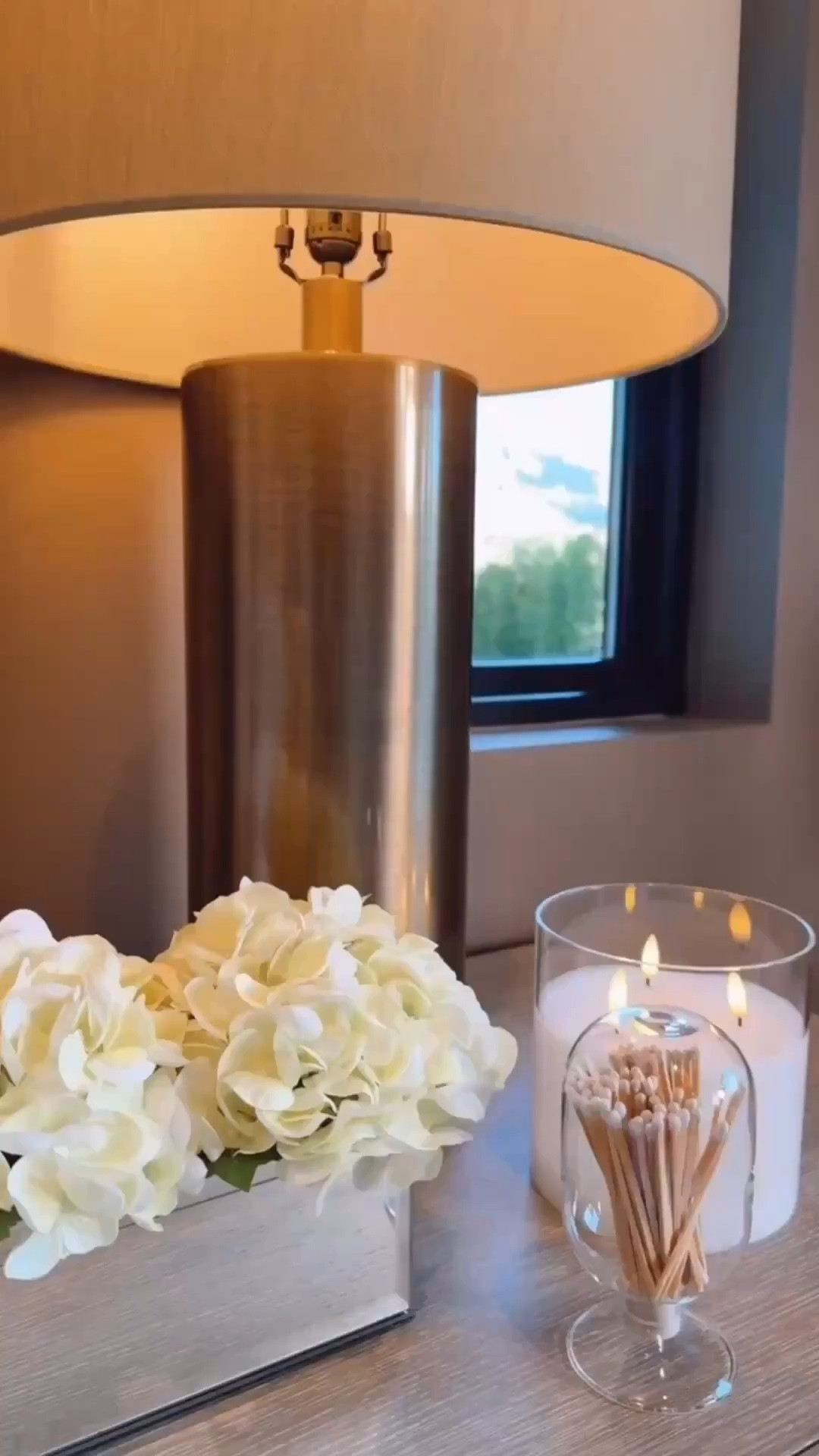 A simple and stylish side table setup featuring white flowers, decorative matches, a flameless candle, and a cozy lamp. The perfect mix of minimal decor and warm ambiance.


#sidetabledecor #homedecor #minimalistdecor #cozyhome #interiordesign #neutralhomedecor #homestyling #decorinspo


Summerthompsonstyles

#LTKSaleAlert #LTKHome