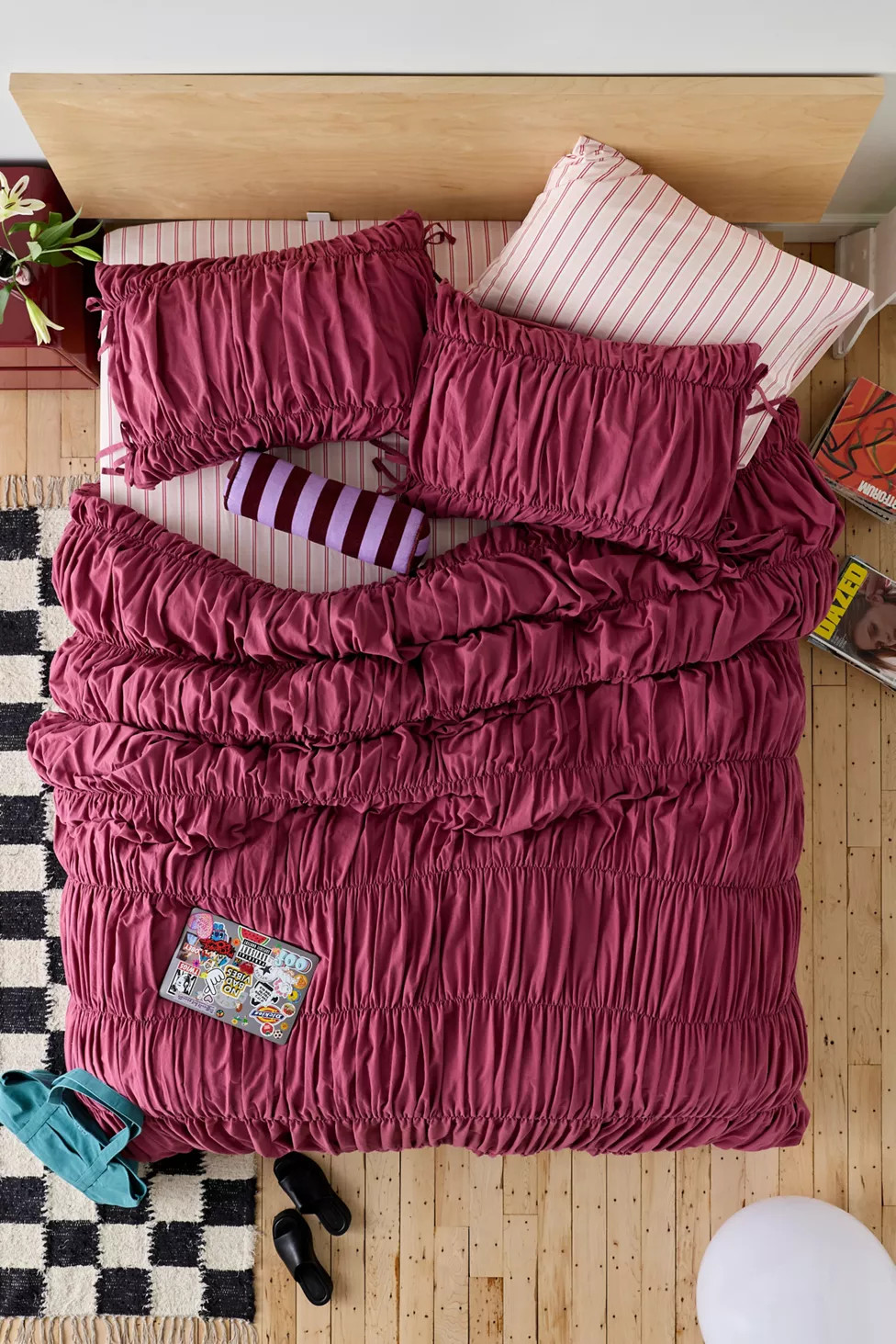 Melody Cinched Core Duvet Cover | Urban Outfitters (US and RoW)