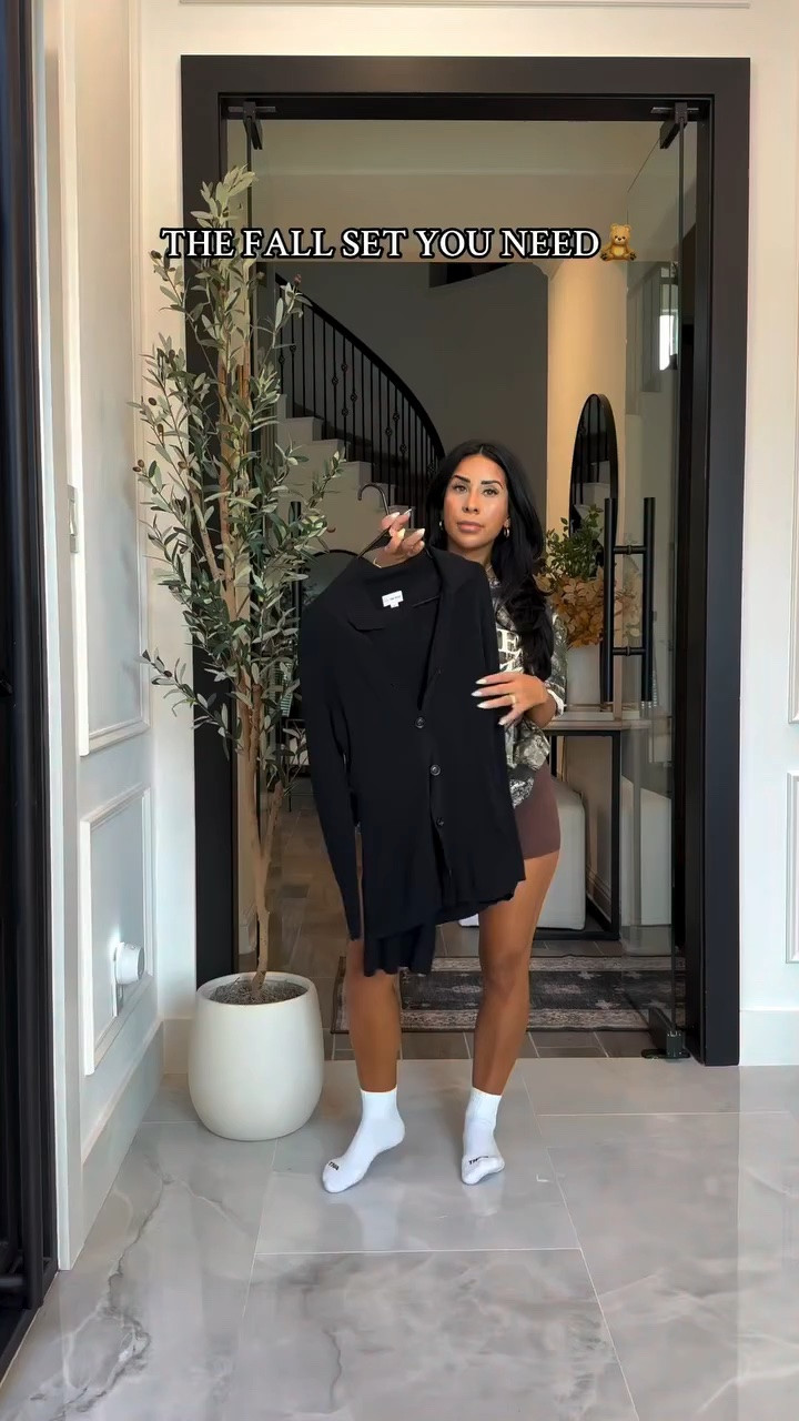 me 🤝 a good set for fall🍂 comment “set” to get the details sent to your DM💗

#whattowear #fallfashion #falloutfitinspo #everydaystyle #whatiwore Amazon finds, Amazon fashion, matching set

#LTKNYFW #LTKmomlife #LTKgrwm