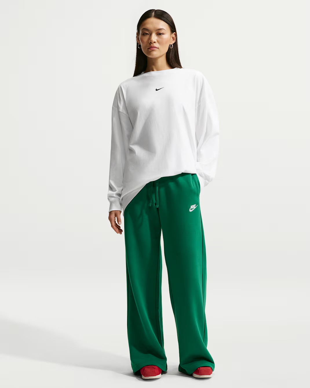 Nike Sportswear Club Fleece Women's Mid-Rise Wide-Leg Sweatpants | Nike (US)