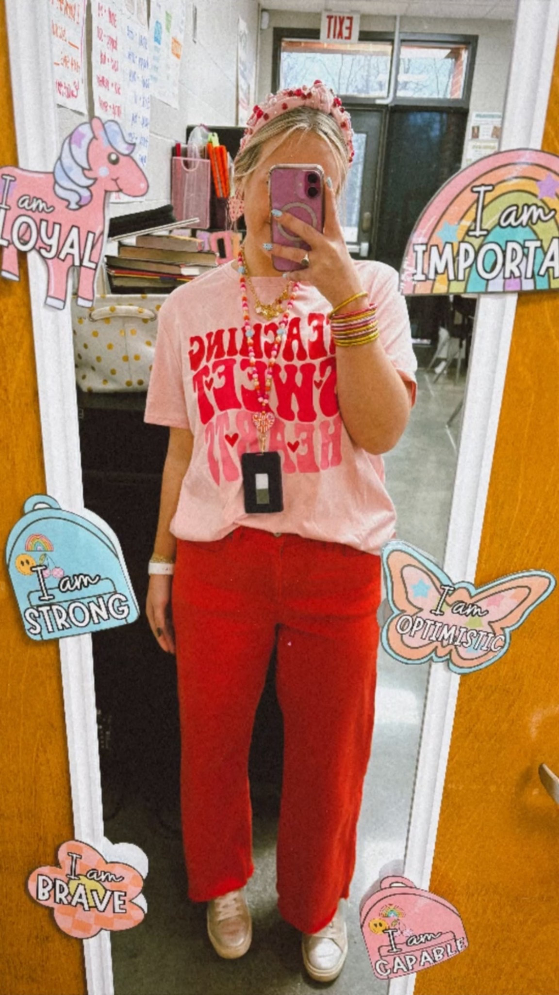 Valentine’s Day teacher outfit!!! 💌💝💐🧸

#LTKPetite #LTKValentine #LTKootd