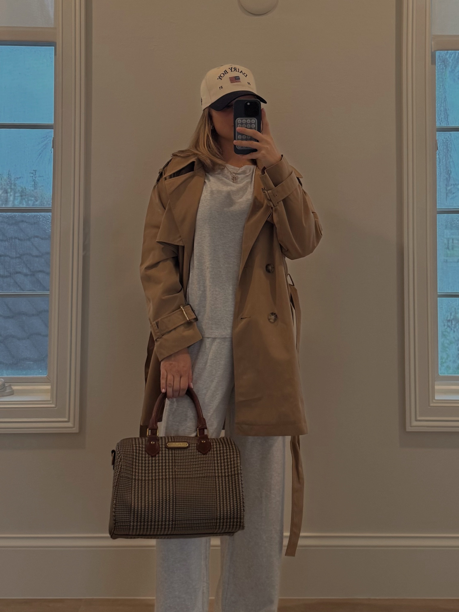 Abercrombie trench 🫶🏼🤍

#LTKSaleAlert #LTKStyleTip #LTKSeasonal