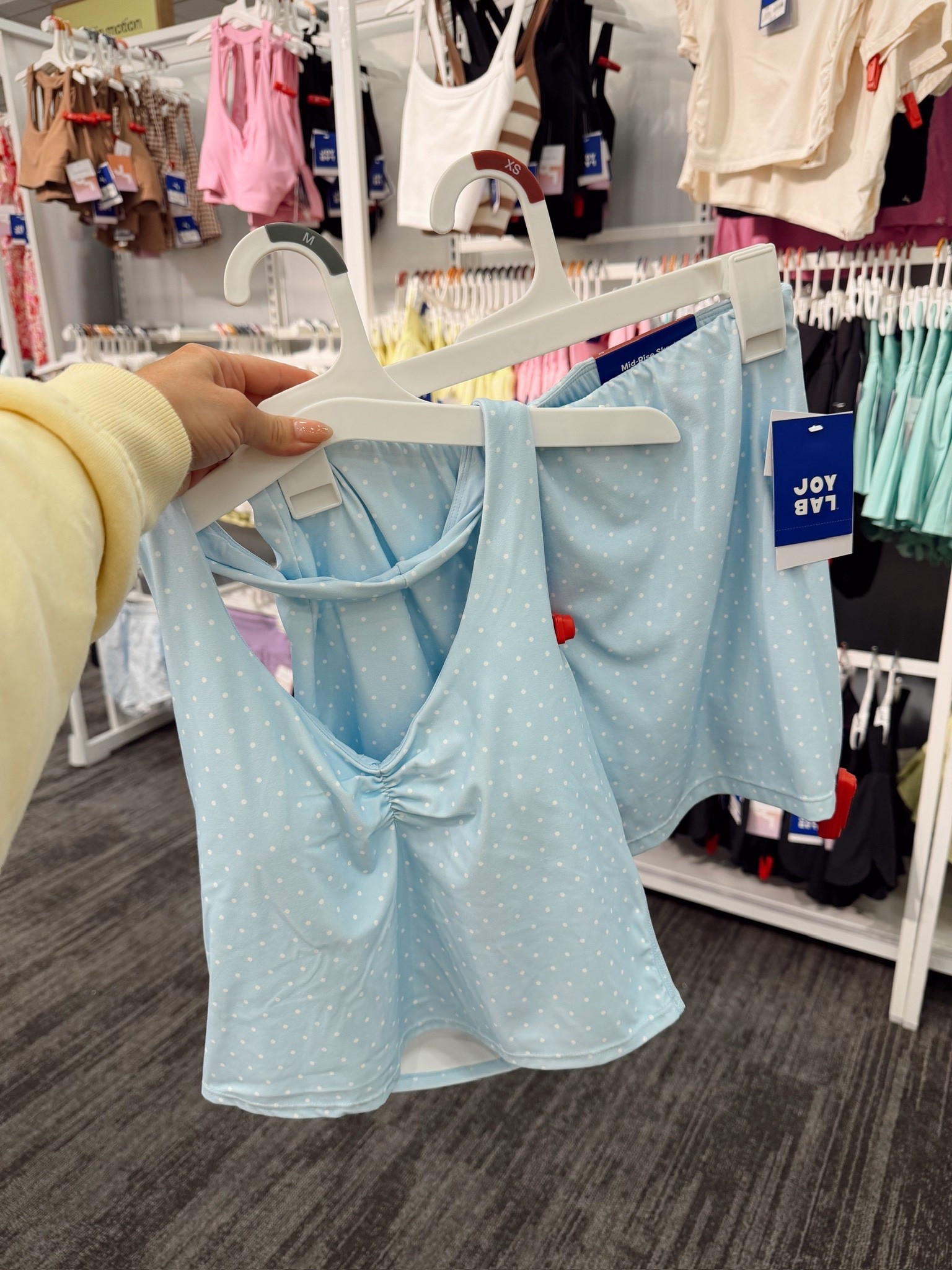 The CUTEST blue active set 🩵

#LTKActive #LTKgrwm #LTKfitnessgoals