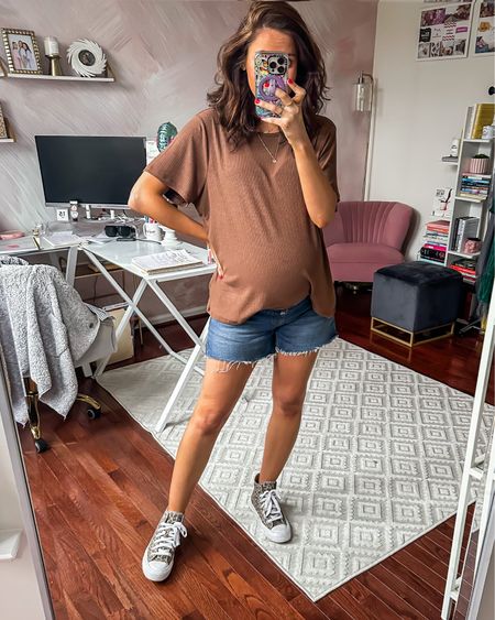 Maternity outfit with old navy oversized t shirt + Abercrombie maternity jean shorts 

Bump friendly fashion // old navy fashion // maternity denim 

#LTKbump #LTKSeasonal #LTKstyletip