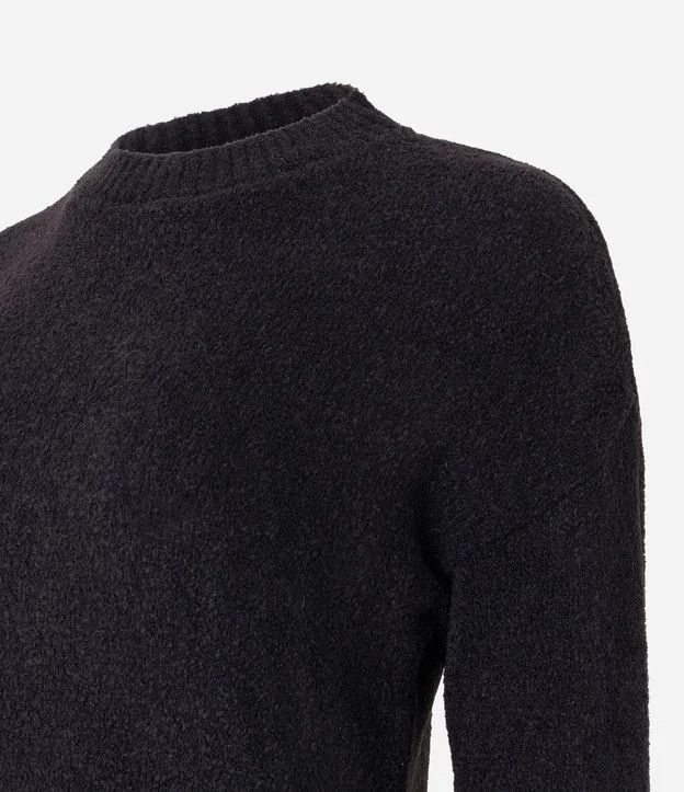 Suéter em Tricô Texturizado com Cava Deslocada Preto | Renner (BR)