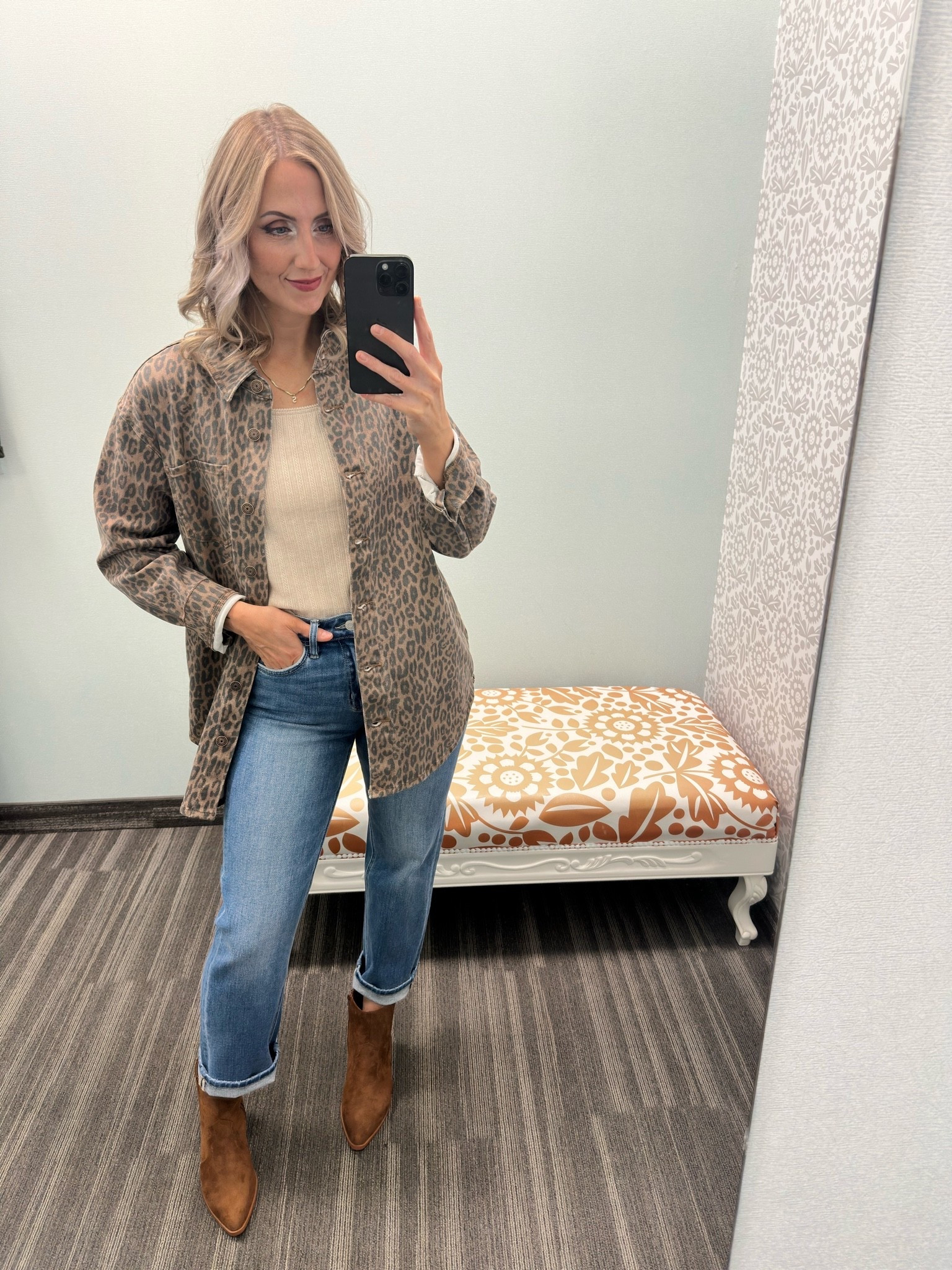 Unable to tag leopard shacket. Wearing size small in tops and 27/4 in jeans

#LTKmomlife #LTKgrwm #LTKootd
